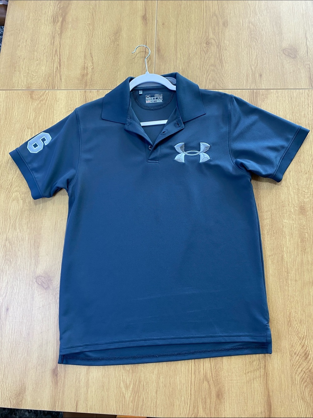 Under Armour Men's Dark Grey Polo with Contrast Logo